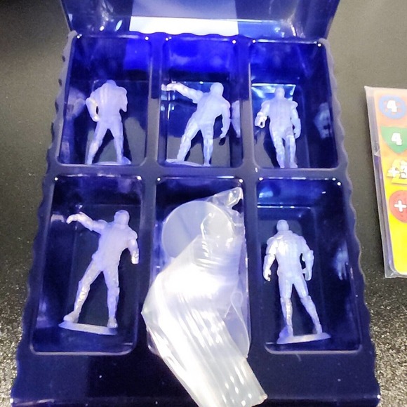 Warlord Games Doctor Who: Ice Warriors Exterminate Figures and Cards 602210142 - Picture 7 of 7
